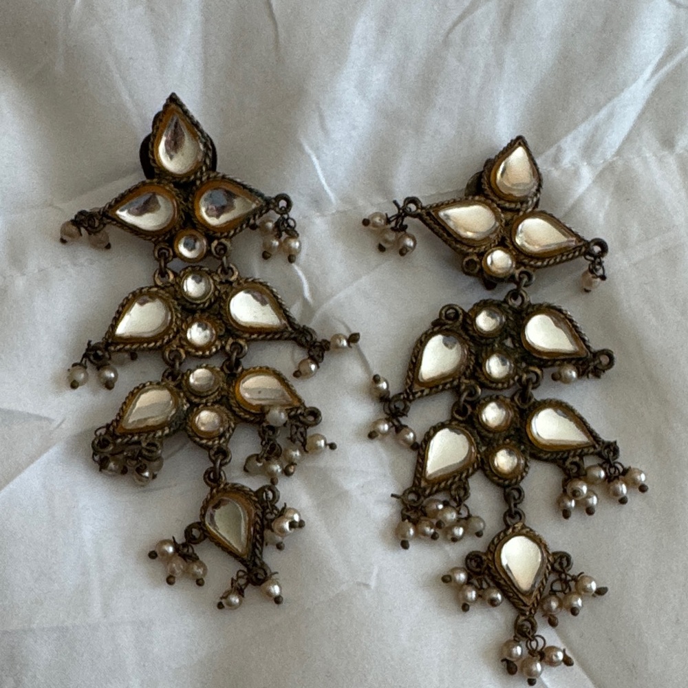Vintage Golden Shimmering Chandelier Earrings